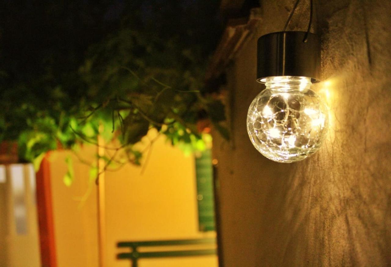 Apartment Taja, Cijela Kuca I Vrt Samo Za Vas スプリト エクステリア 写真