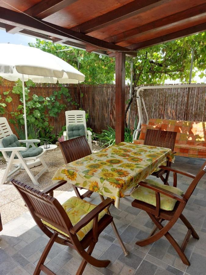 Apartment Taja, Cijela Kuca I Vrt Samo Za Vas スプリト エクステリア 写真